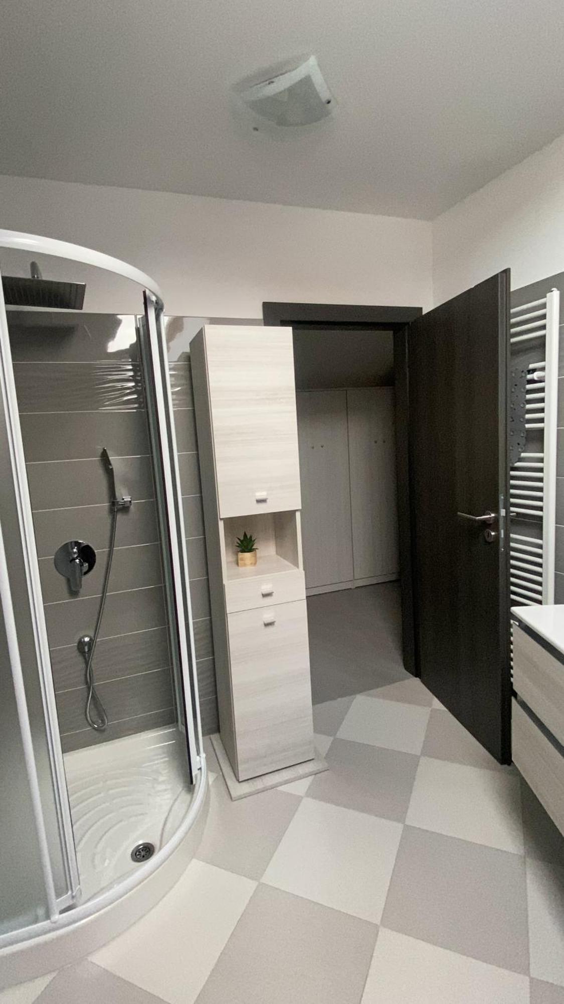 Apartman Galerija أوغولين المظهر الخارجي الصورة