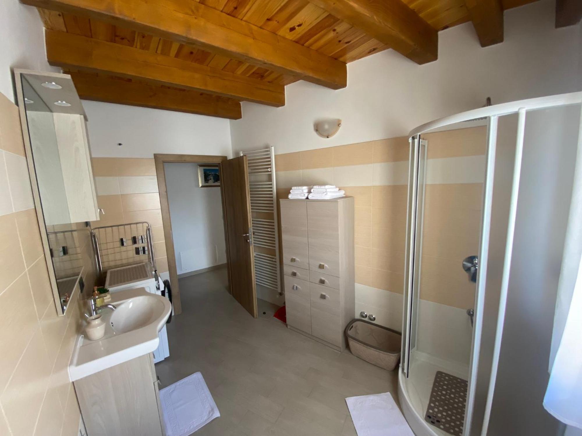 Apartman Galerija أوغولين المظهر الخارجي الصورة